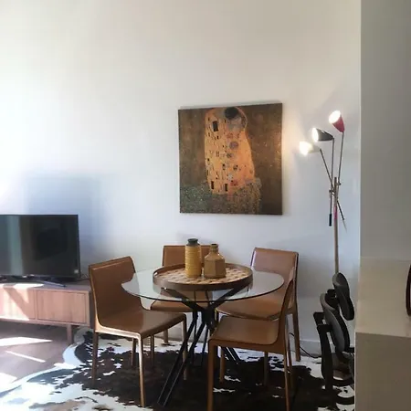 Exclusive 1 Bedroom Flat In The Heart Of Apartament